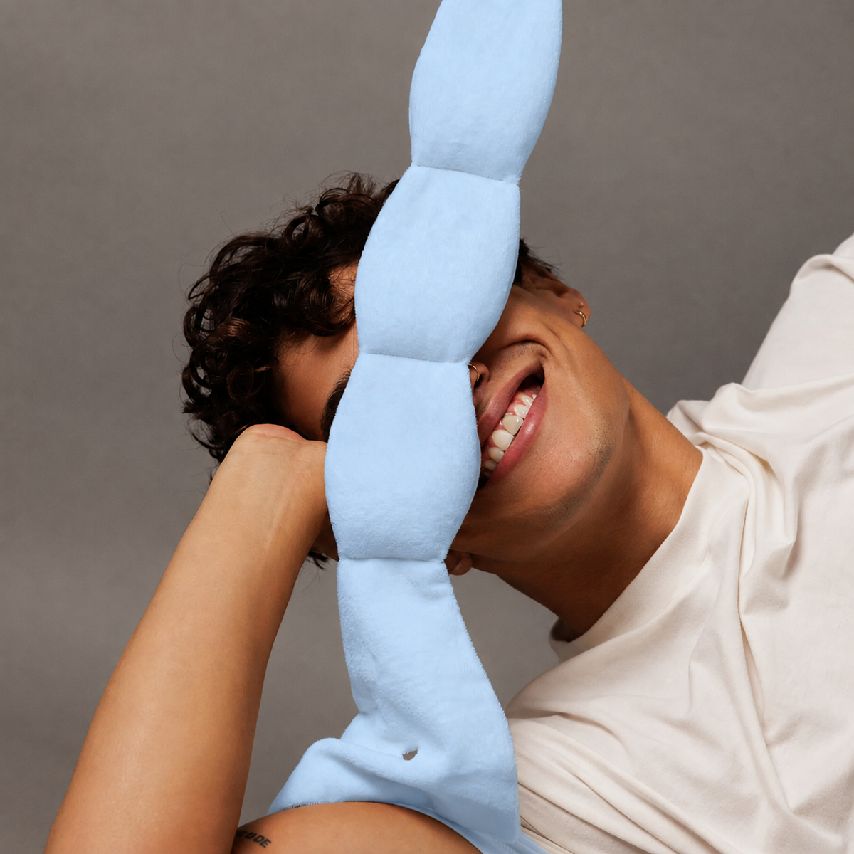 Close-up of the microbead pods inside the Dozzli weighted sleep mask